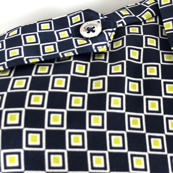 Jones New York Woman | Stretch Silky Blouse 2X - Picture 3 of 8